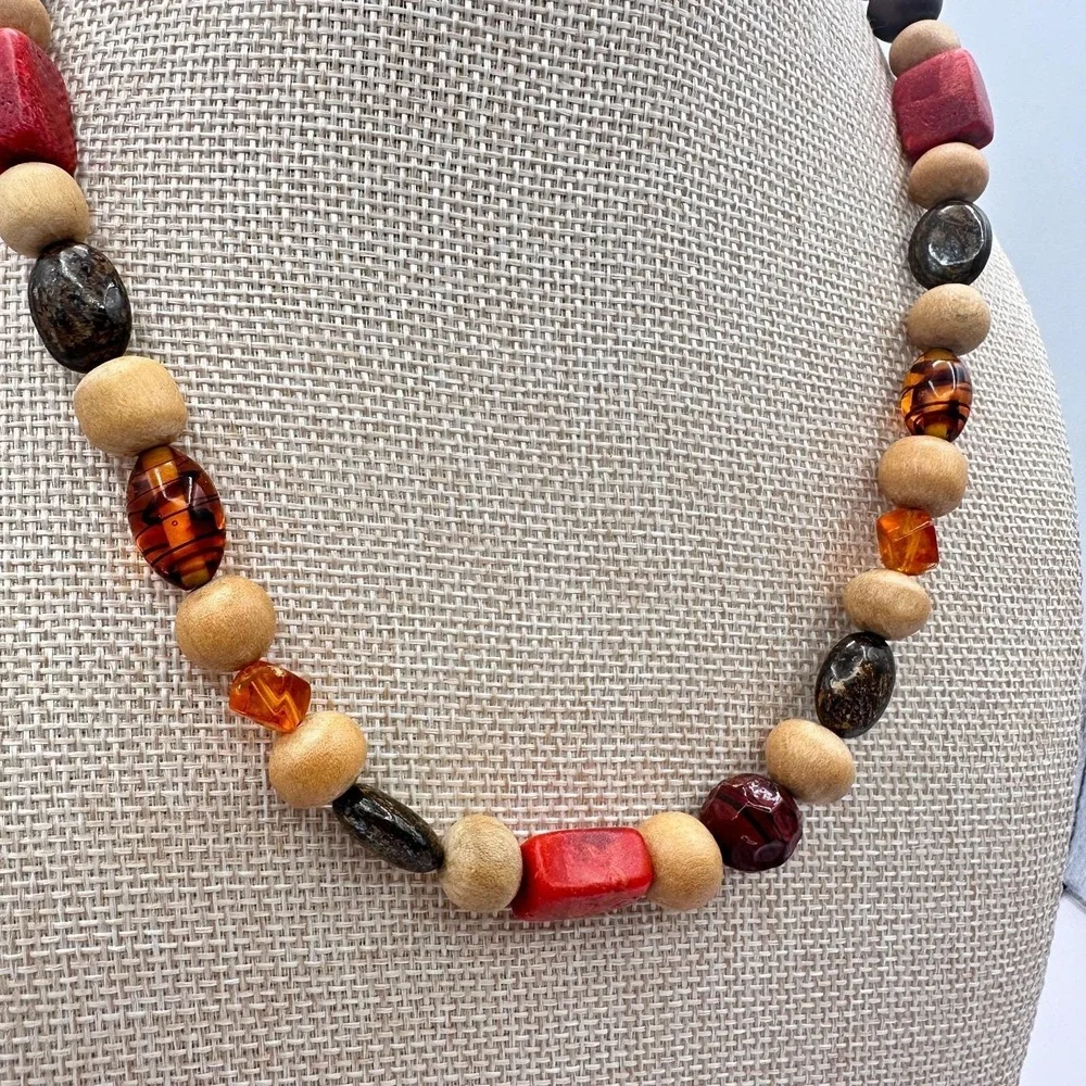 Vintage Y2K‎ Eclectic Earthy Necklace Jasper Wood Amber Natural Beaded Jewelry